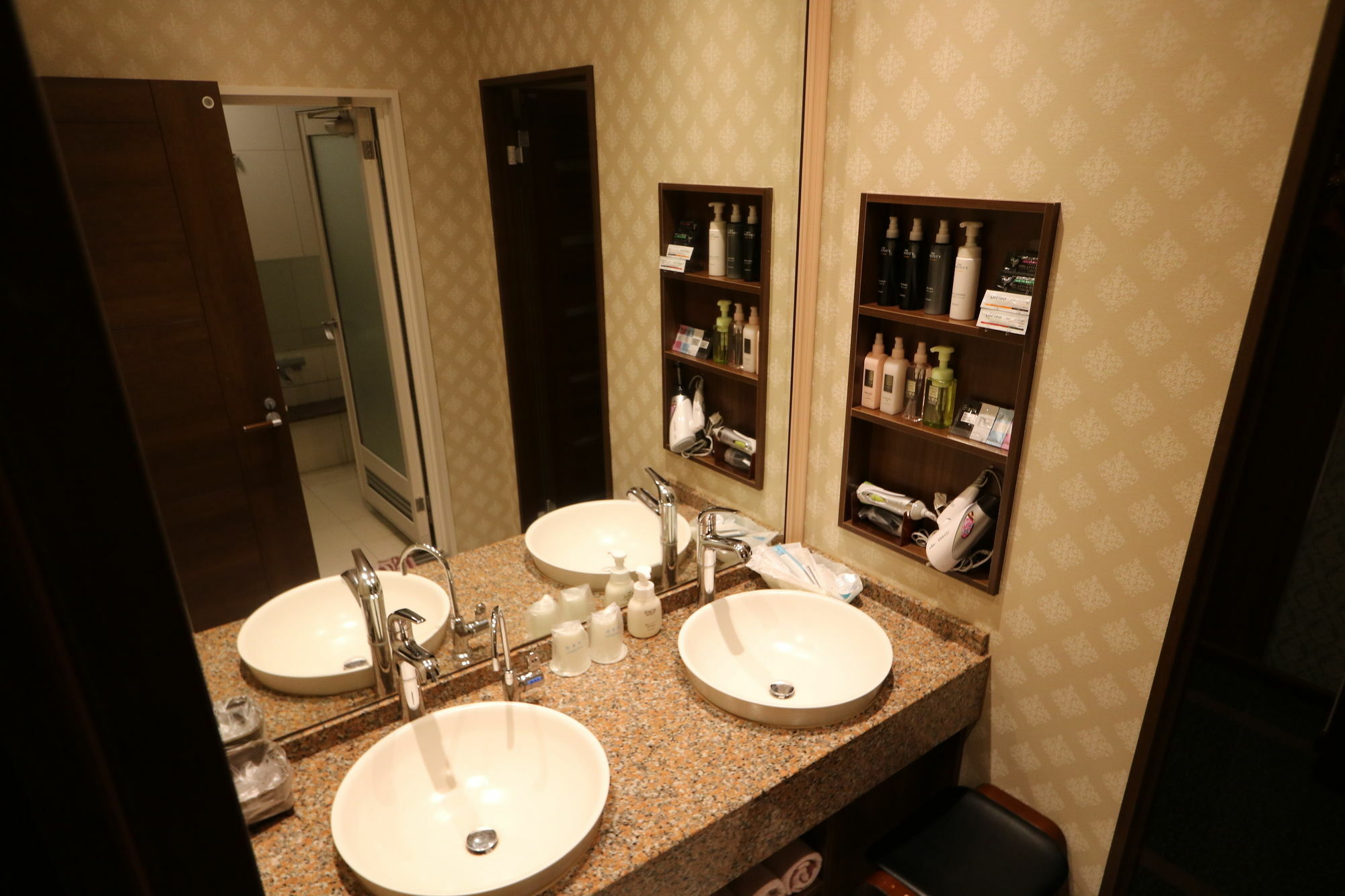 Hotel Sari Resort Takinoyashiro (Adults Only) Kato  Екстериор снимка